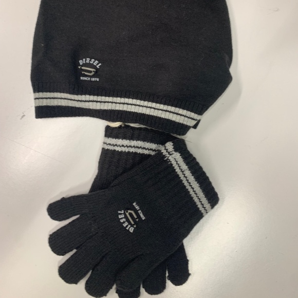 Diesel glove and hat set , kids , black ,size m - Picture 1 of 3